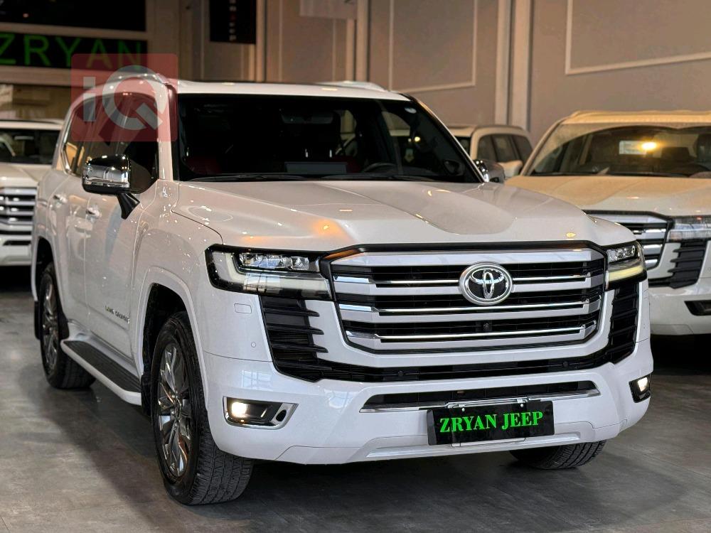 تويوتا لاندكروزر